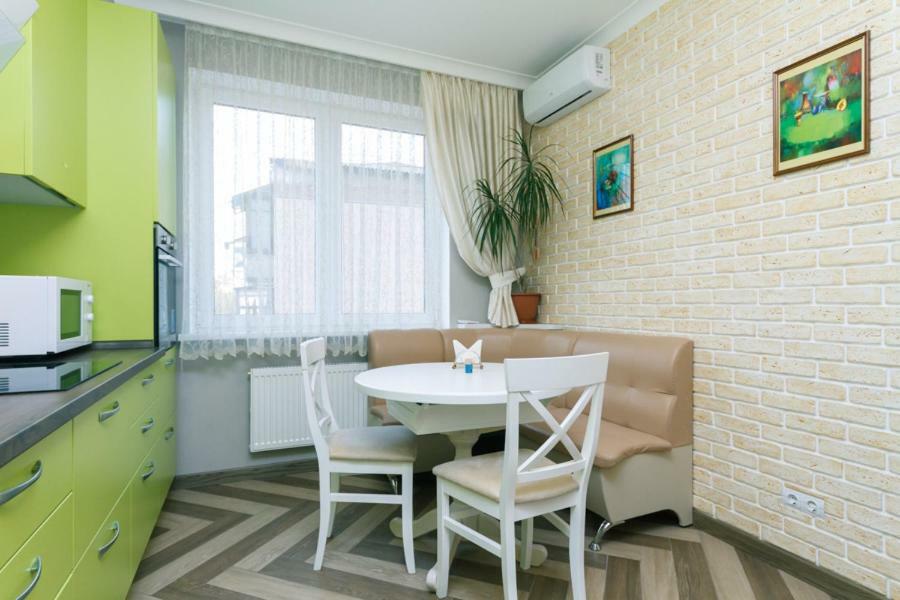 Apartmant In Kpi З Двома Спальнями Kyiv Exterior foto